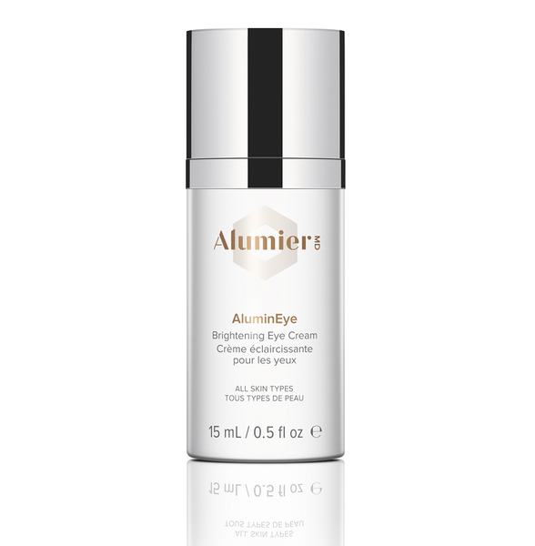 A rich eye anti-aging cream that significantly improves the appearance of dark circles, fine lines and puffiness.